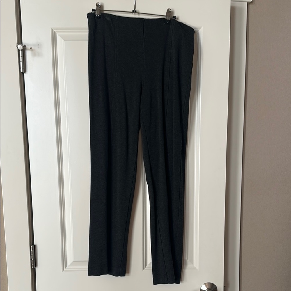 Gloria Vanderbilt Gray Straight Leg Pants